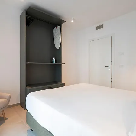 Aparthotel Relstay - De Angeli