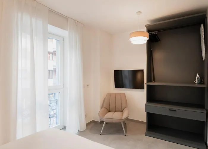 Relstay - De Angeli 4*