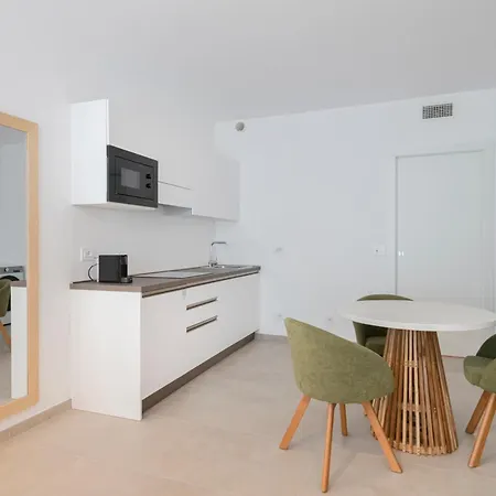 Relstay - De Angeli Milan