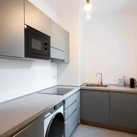 Aparthotel Relstay - De Angeli