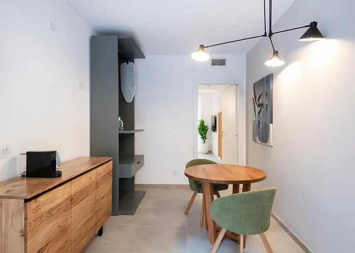 Relstay - De Angeli Milan