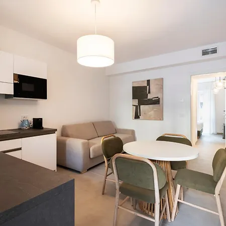 Relstay - De Angeli Hotel apartamentowy