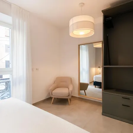 Hotel apartamentowy Relstay - De Angeli Mediolan